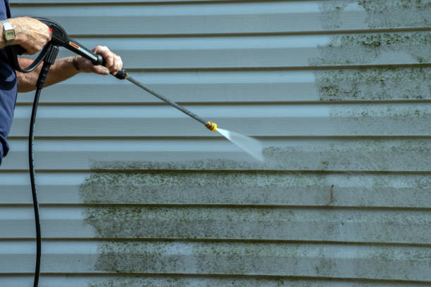 Best Animal Enclosure Cleaning  in Parkersburg, WV